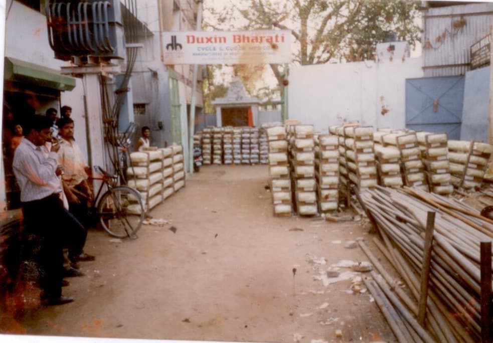 1990s Goods Ready for Export