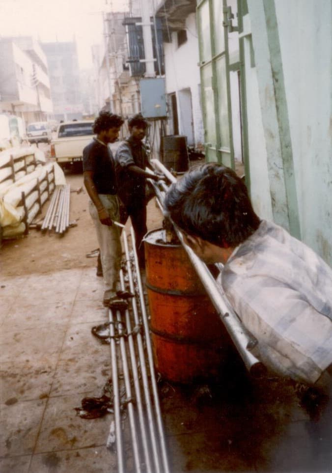 1990s Testing & Quality Checks (Alt)