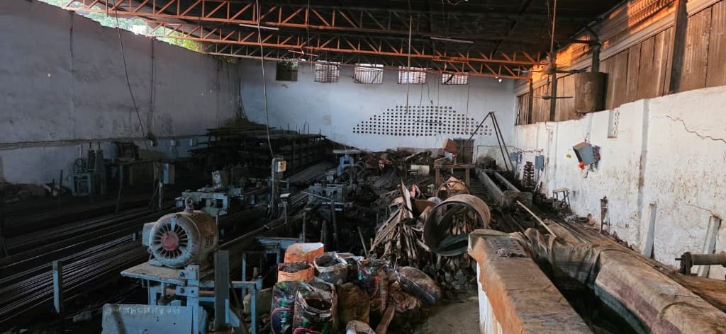 Infrastructure machinery and stock area